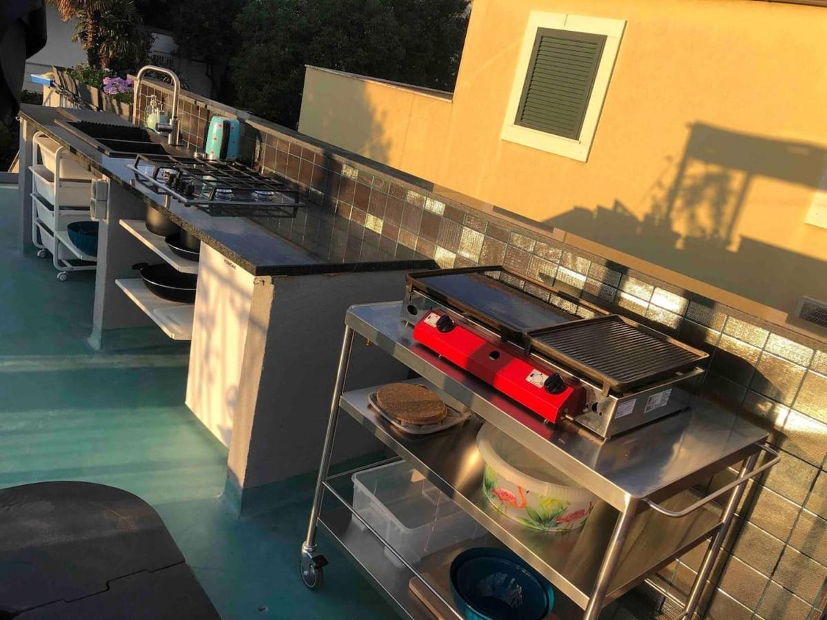 Villa Boutique Triple House w Garden RoofTerrace&BBQ à Split Extérieur photo
